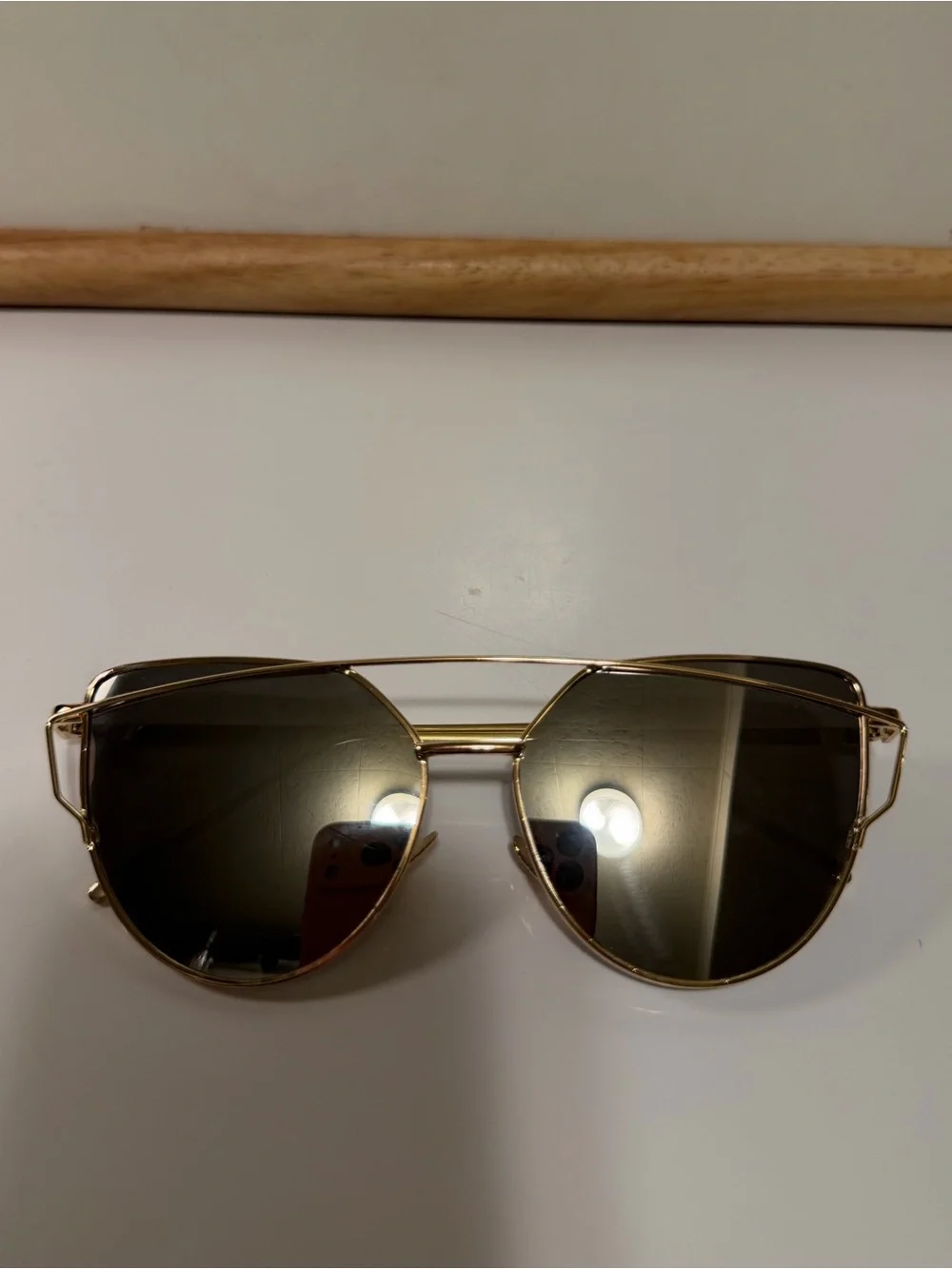 N/A gold metal